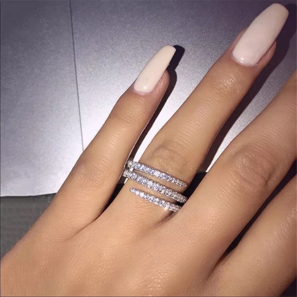 NEW 925 DIAMOND STERLING SILVER RING - Picture 2 of 4